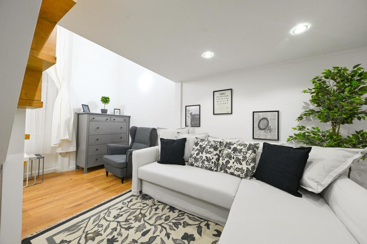 Charming Apartment In Damjanich Str., Lucas Budapesta Exterior foto
